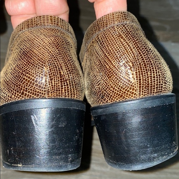 Stuart Weitzman Snakeprint Leather Loafers - Picture 12 of 15